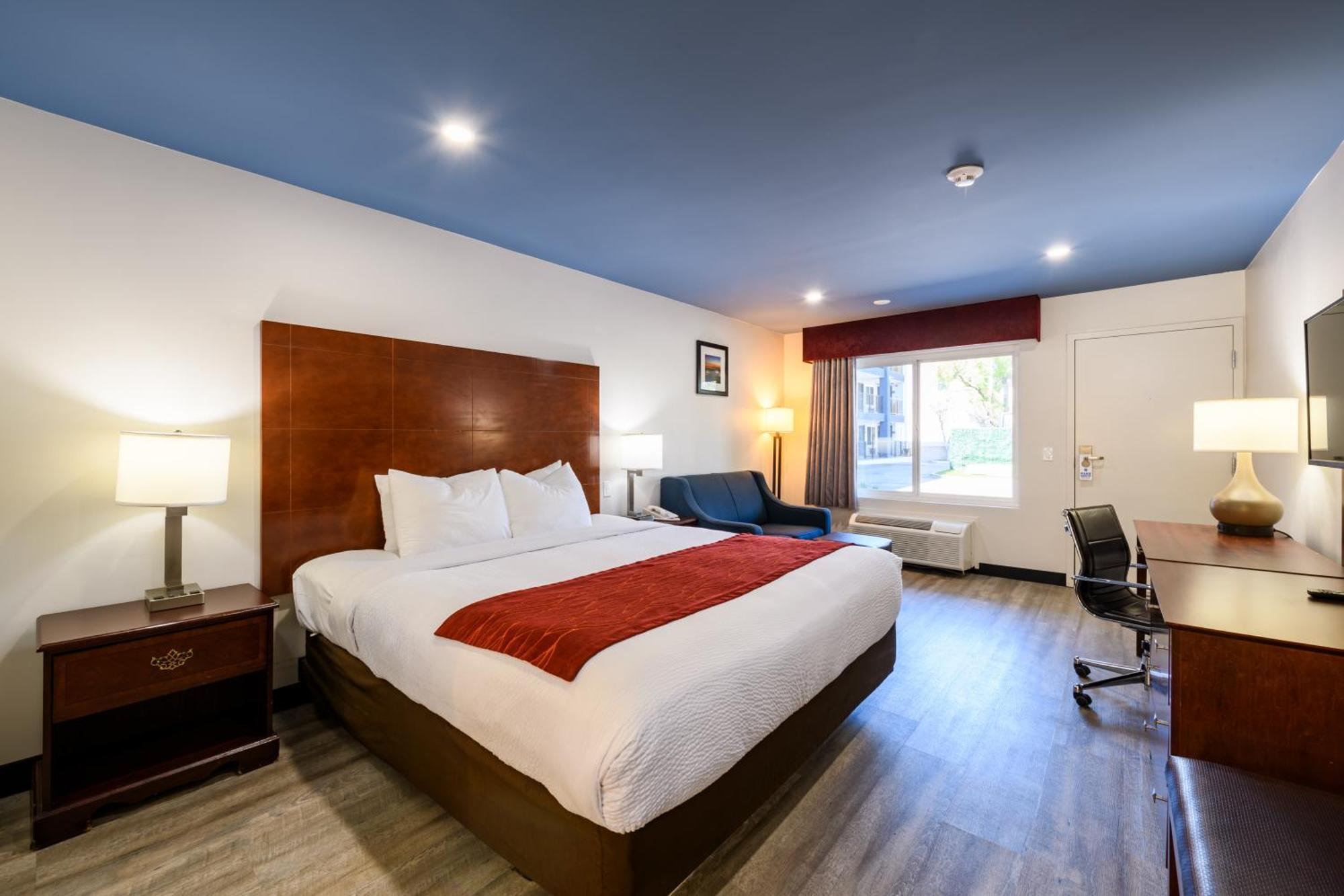 Hyland Inn near Pasadena Civic Center Bagian luar foto
