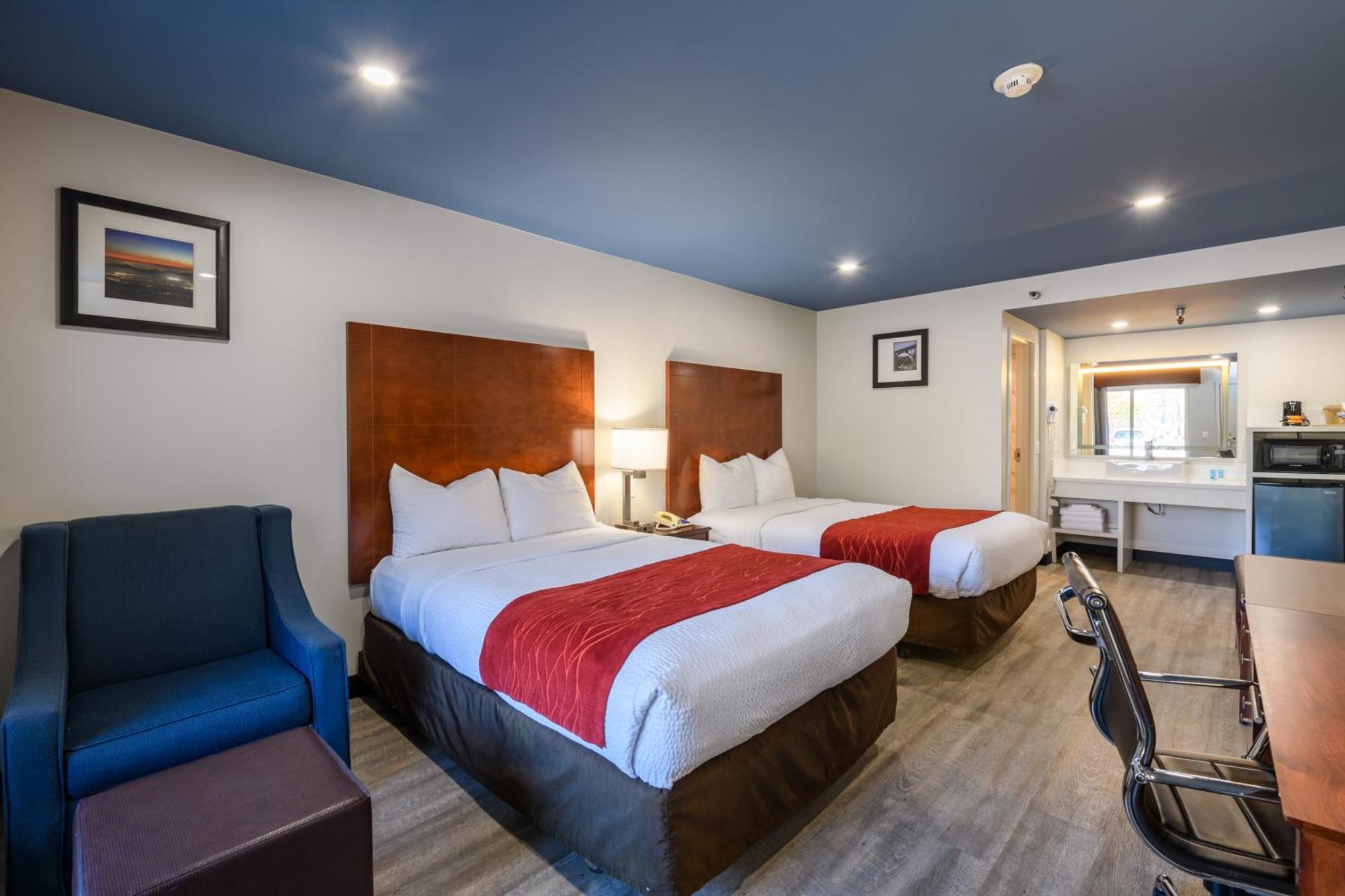 Hyland Inn near Pasadena Civic Center Bagian luar foto