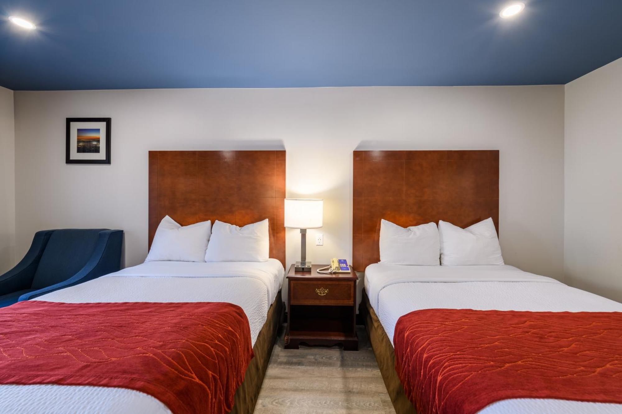 Hyland Inn near Pasadena Civic Center Bagian luar foto