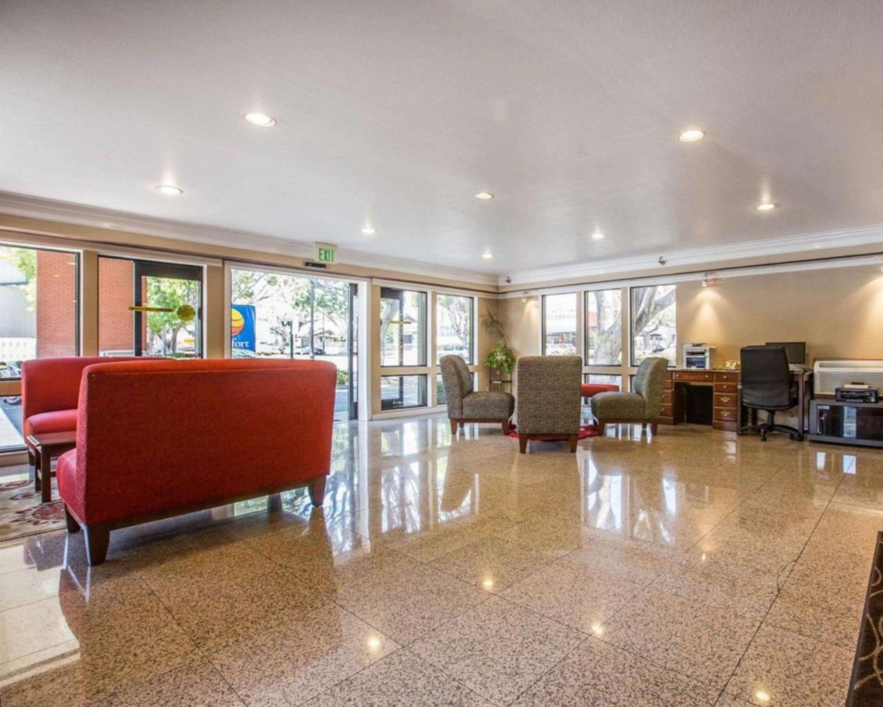 Hyland Inn near Pasadena Civic Center Bagian luar foto